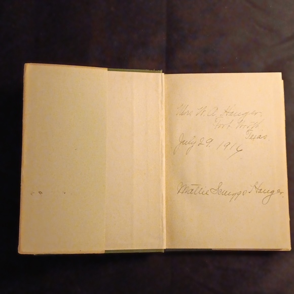 Book - Picture 2 of 10